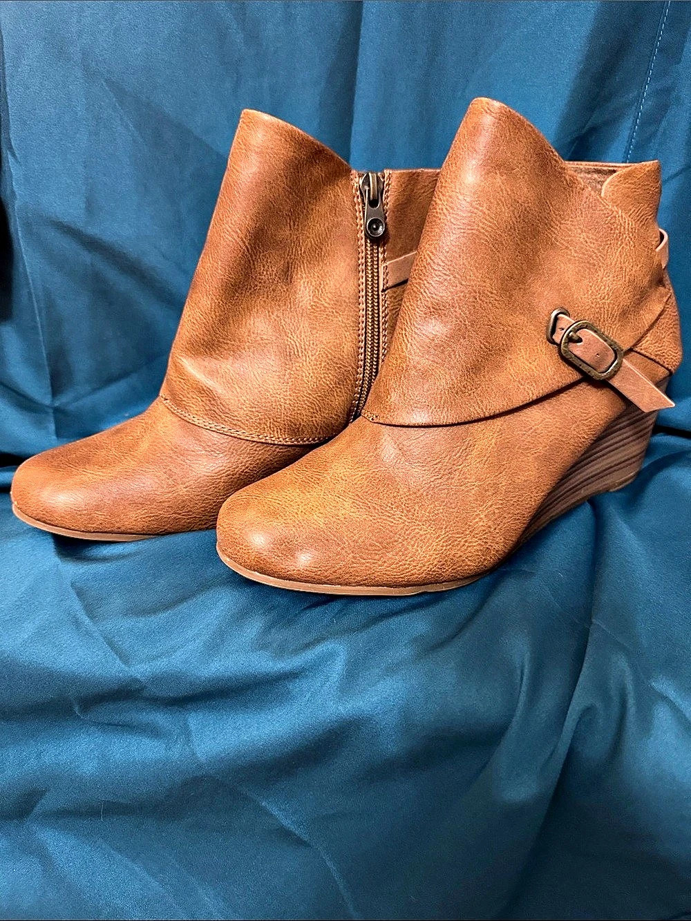 Blowfish Women's Wedge Ankle Boots Brown US 9
